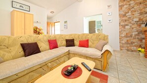 Apartment, 1 Double Bed with Sofa bed | Living room | TV, fireplace, DVD player