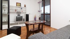 Apartment, 1 Katil Kelamin (Double) dengan Katil Sofa | Ruang tamu