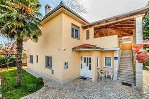 Front of property - Villa Cera (Vodnjan)
