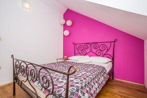 Apartment, Multiple Beds | Private kitchen | Oven, stovetop, dishwasher, cookware/dishes/utensils - Holiday House Tina Seget (Seget)