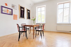 Apartment | Living area | TV - 3 Bros' Apart (Cieszyn)