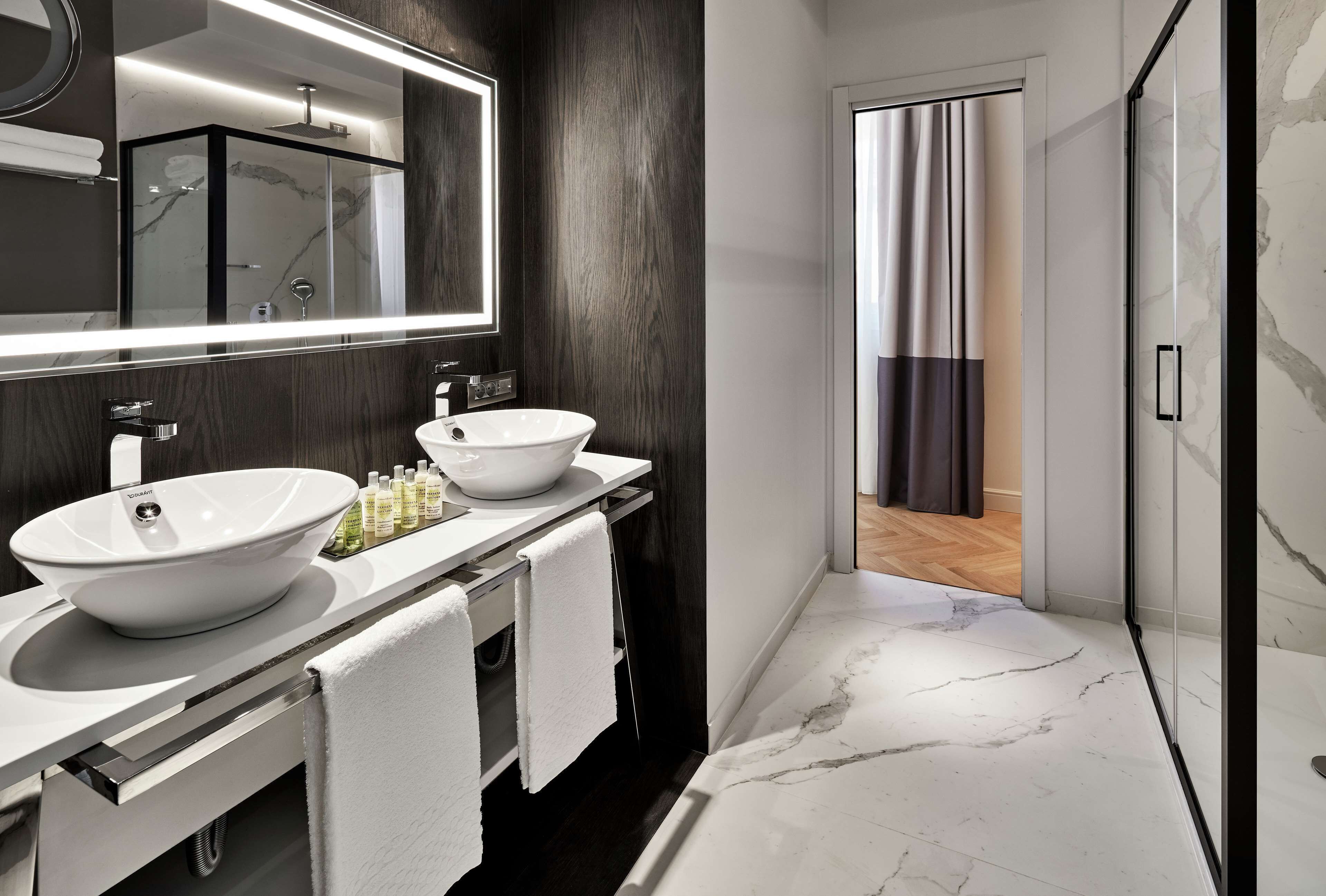 rainfall showerhead, hair dryer, bidet, towels