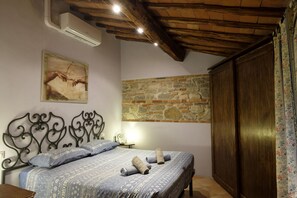 Single Room | Individually decorated, individually furnished, desk, soundproofing - Tenuta dei Cavalieri (Pontassieve)