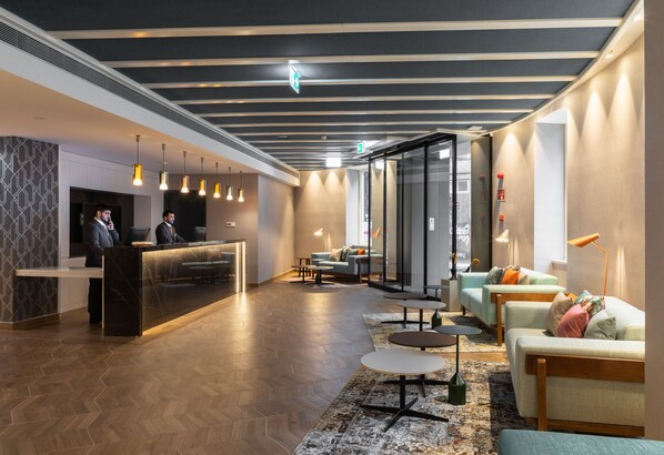 Lobby - Catalonia Porto (Porto)