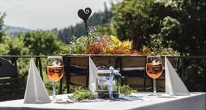 Hotel Merkurwald-Restaurant Wolpertinger