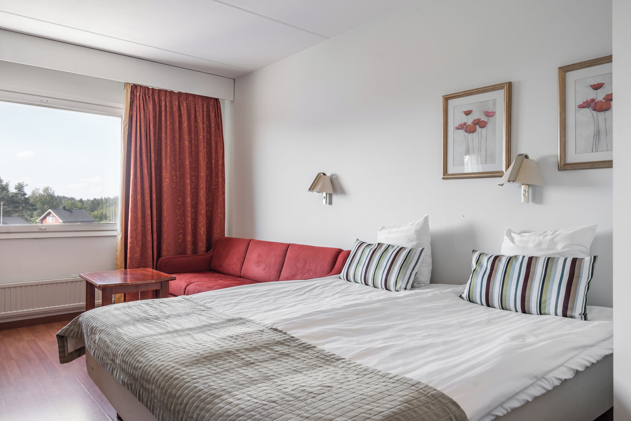 standard single room | desk, laptop workspace, blackout curtains, iron/ironing board