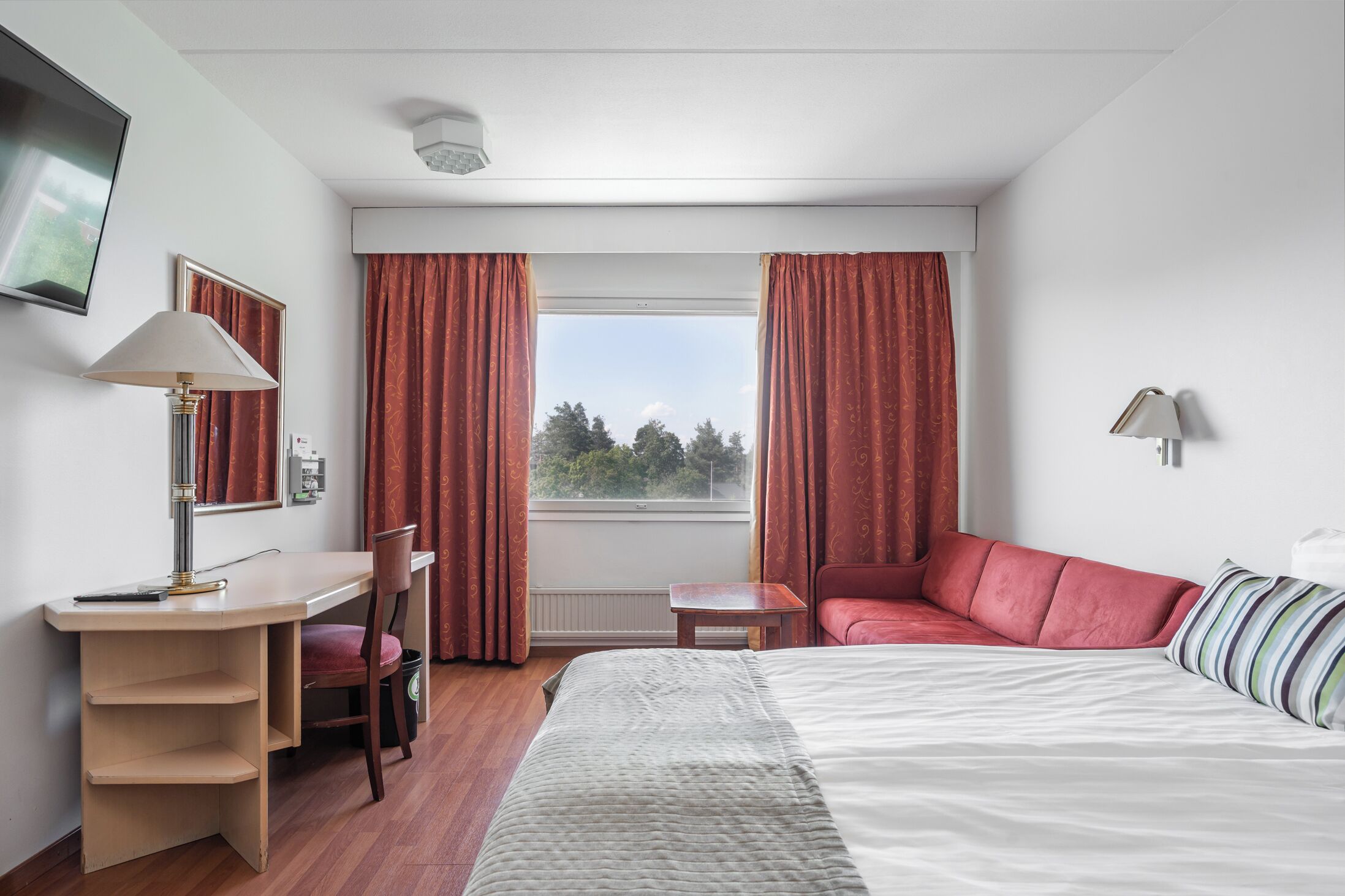 standard single room | desk, laptop workspace, blackout curtains, iron/ironing board