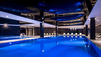 Indoor pool, seasonal outdoor pool, sun loungers
