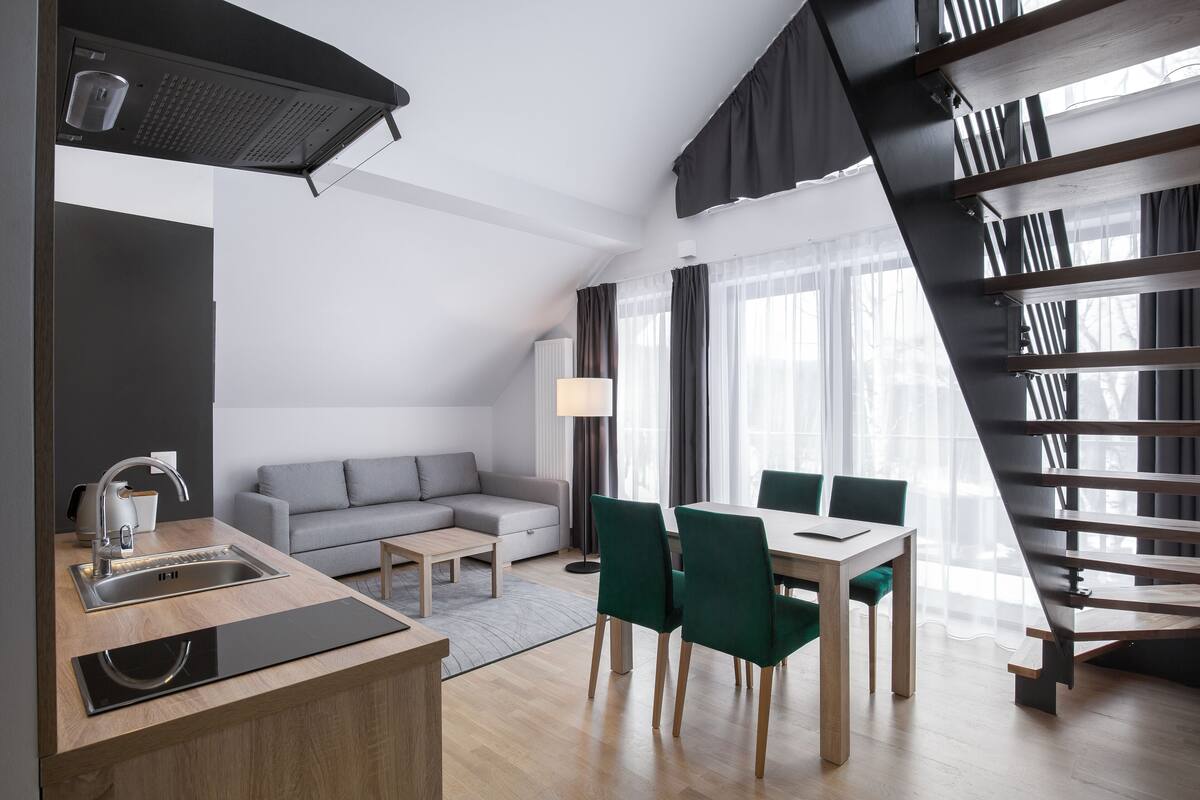 Apartment (Duplex) | Living area | Flat-screen TV