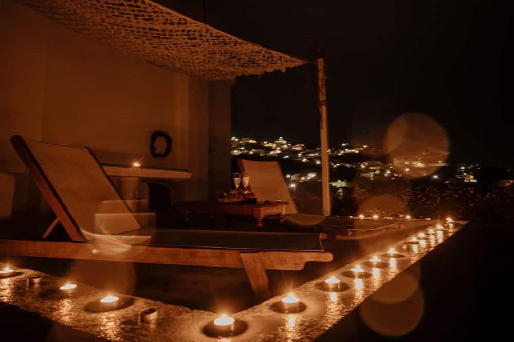 Pueblo Viejo Suite