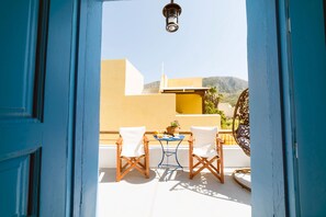 Suite – junior, havutsikt | Terrasse/patio