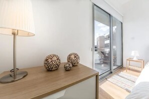 Departamento | Cortinas blackout, tabla de planchar con plancha y wifi gratis