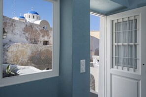 Suite (Blue) | View from room - Dimael Mansion (Santorini)