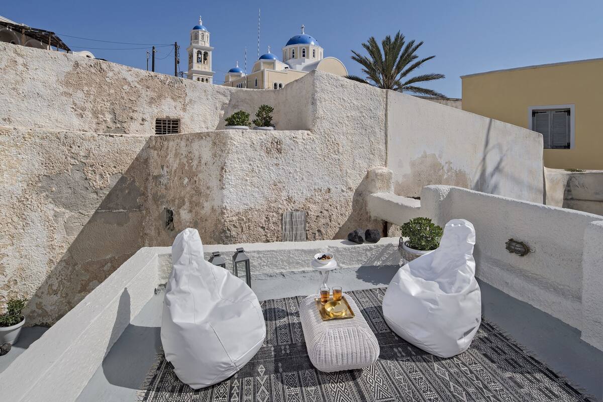 Suite, Mehrere Betten (White) | Terrasse/Patio