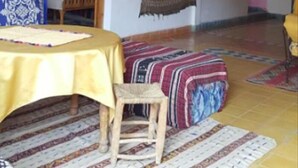 Free daily continental breakfast - Source De Dades (Boumalne Dades)