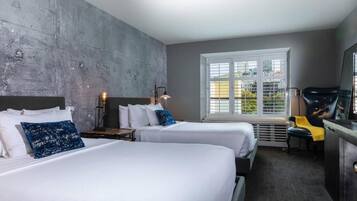 Premium bedding, in-room safe, iron/ironing board, free WiFi