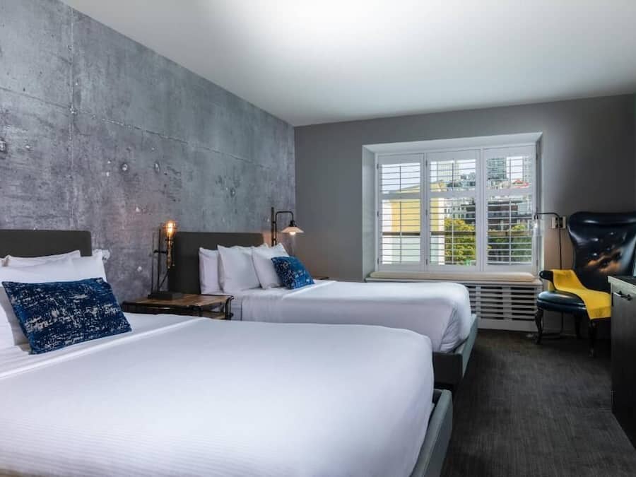 Premium bedding, in-room safe, iron/ironing board, WiFi (free)