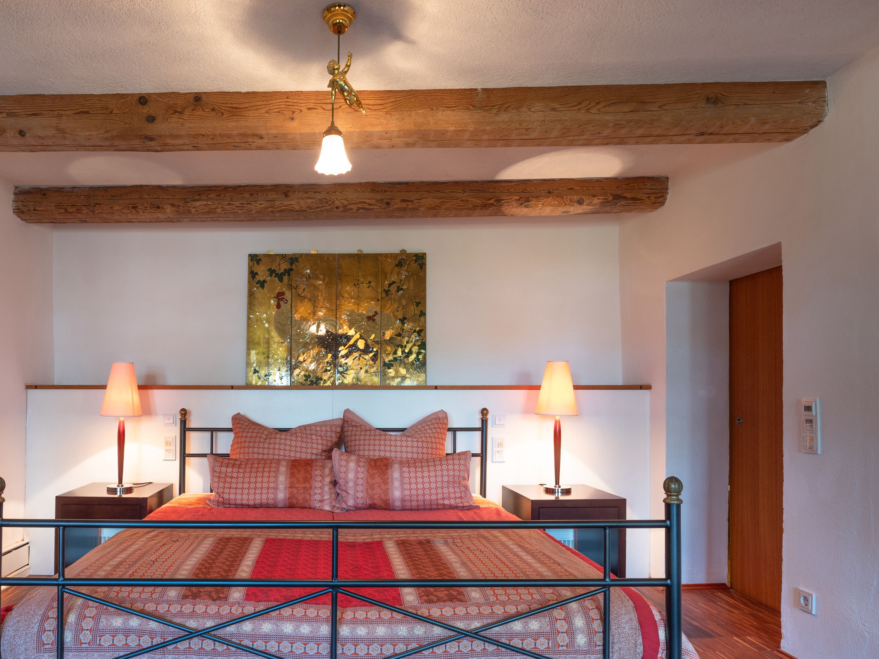 Egyptian cotton sheets, premium bedding, down duvets, in-room safe