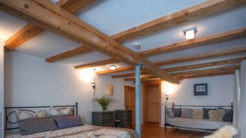 55-inch Smart TV with satellite channels, TV, fireplace