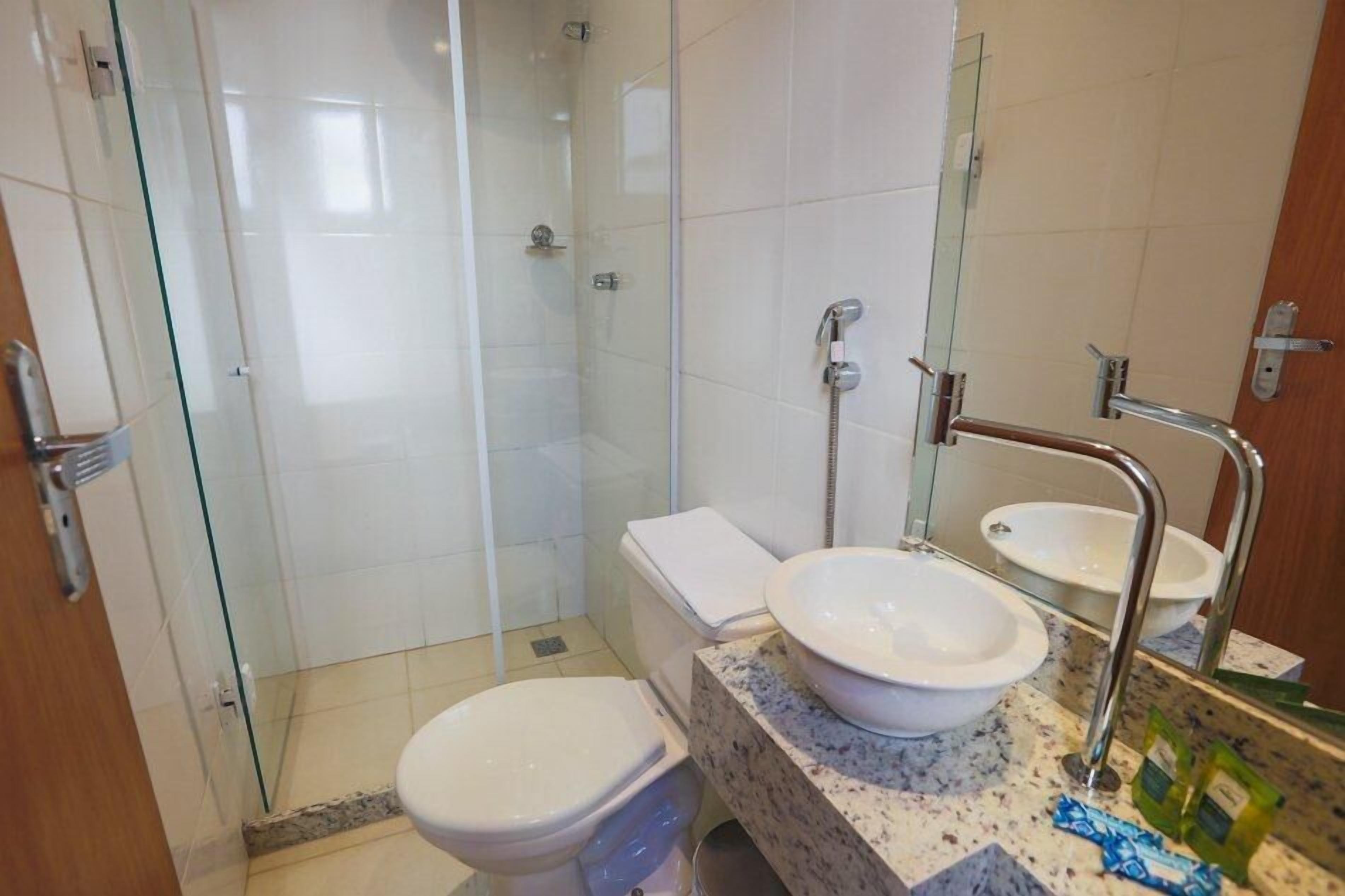 twin room | bathroom | shower, free toiletries, towels, soap