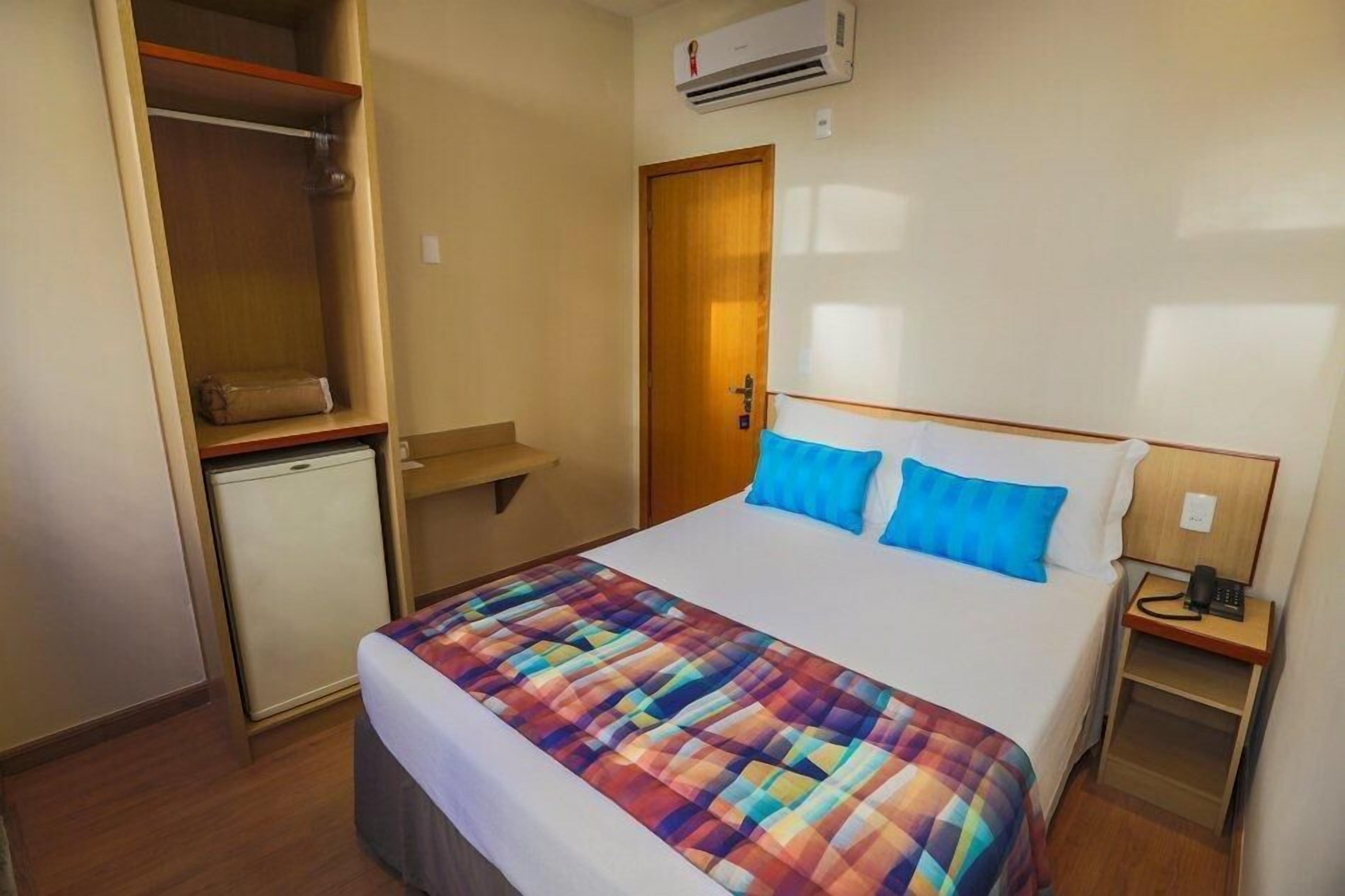 double room | desk, free wifi