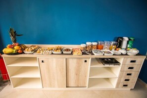 Ilmainen päivittäinen buffetaamiainen 