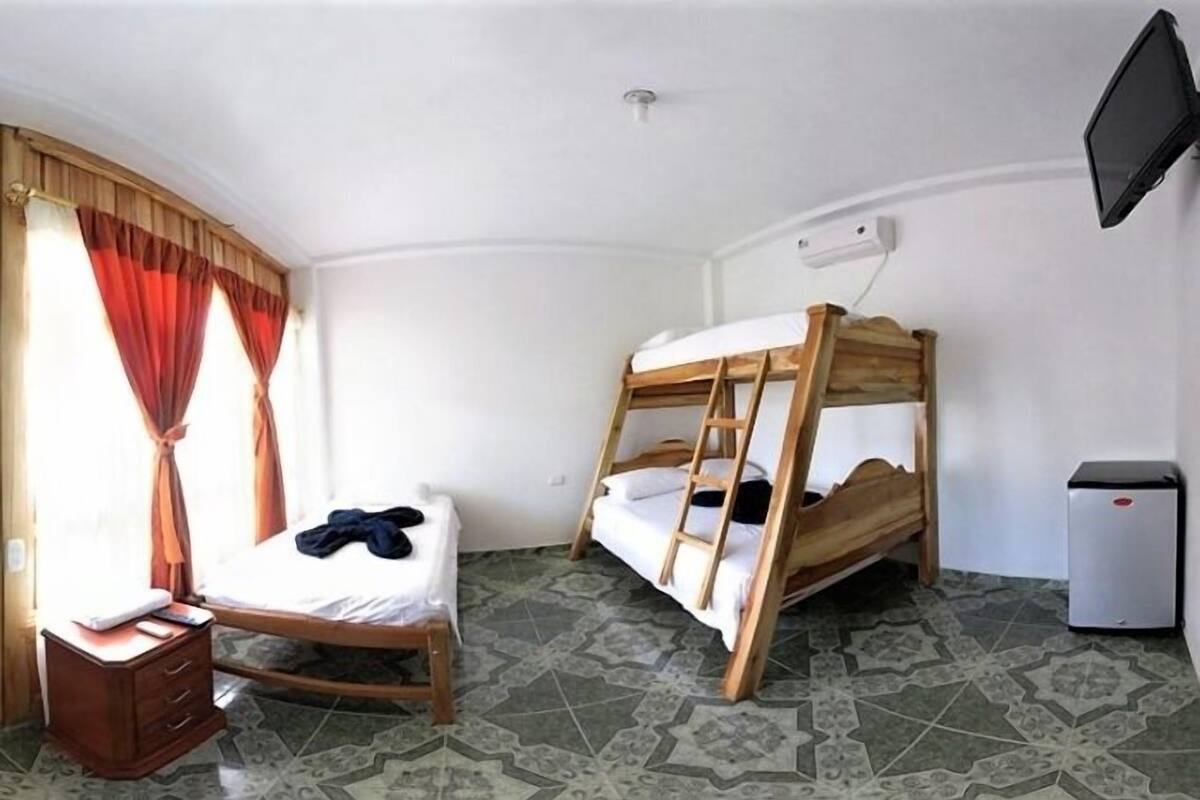 Dreibettzimmer