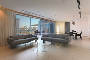 Villa Élite, accessible aux personnes à mobilité réduite, vue mer | Équipements de la chambre