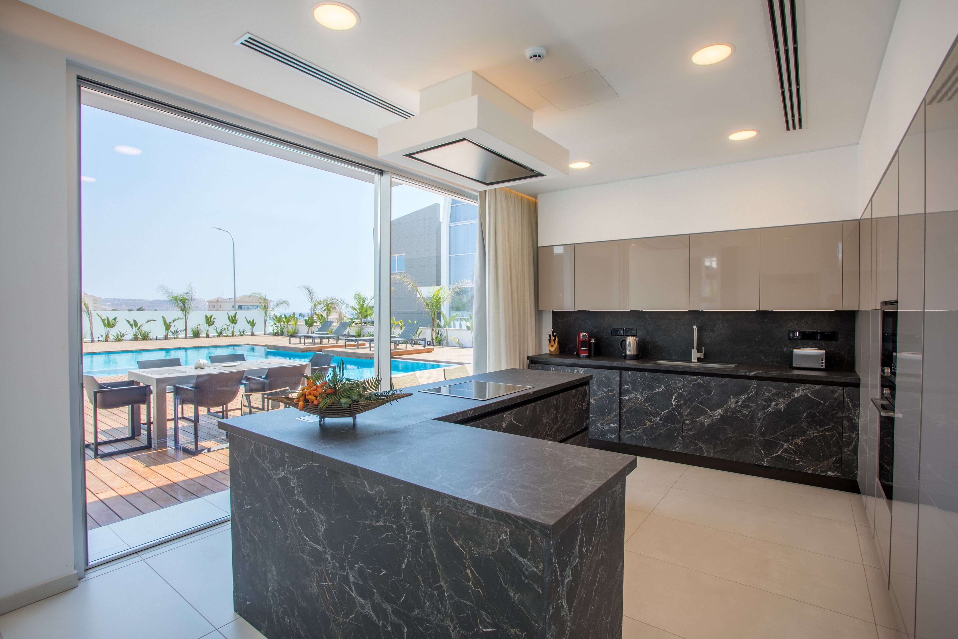 Elite Villa, Beach View | Property amenity