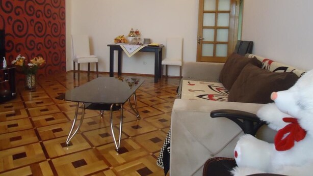 Departamento clásico, 1 cama matrimonial y sofá cama, vista a la ciudad | Sala de estar