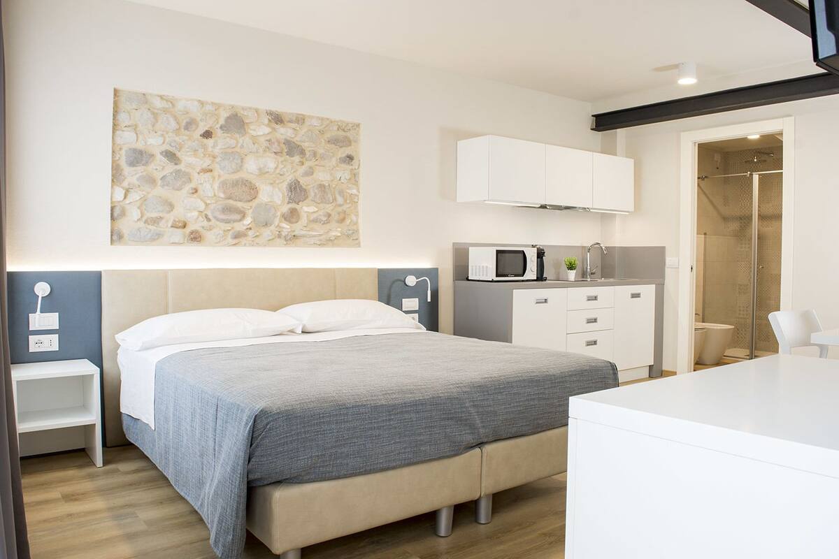 Habitación estándar doble | Caja fuerte, escritorio, sistema de insonorización y wifi gratis