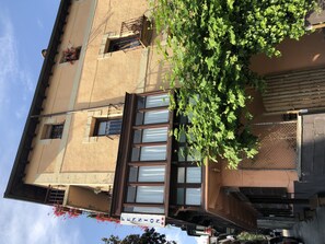Fassade der Unterkunft