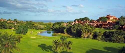 San Lameer Villa Rentals 3206