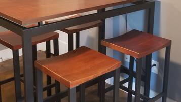 Appartement Familial, plusieurs lits | Coin séjour