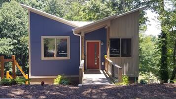 Façade de lâhĂ©bergement