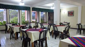 Tägliches einheimisches Frühstück (4 GTQ pro Person)