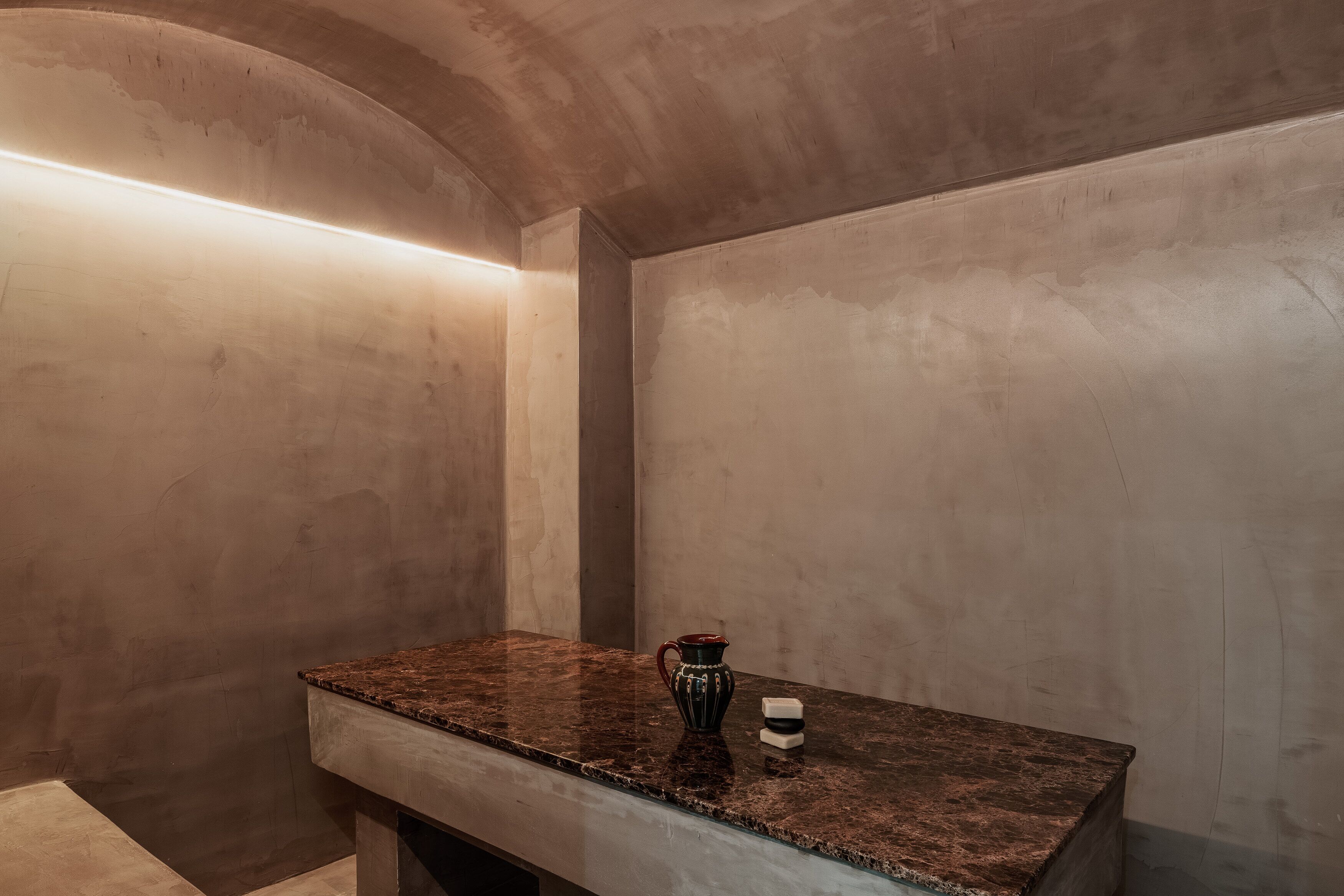 sauna, facials, massages