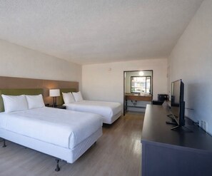 Premium bedding, individually furnished, free WiFi, bed sheets - 1st Place Hotel Decatur I-20 East Atlanta (Decatur)