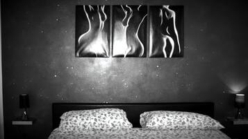 1 camera, una cassaforte in camera, ferro/asse da stiro, Wi-Fi gratuito