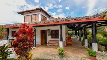 Façade de lâhĂ©bergement