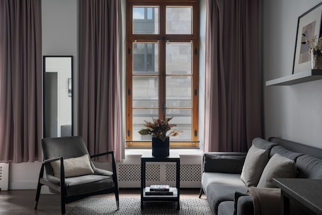 Televisión de pantalla plana, Netflix, películas con cargo