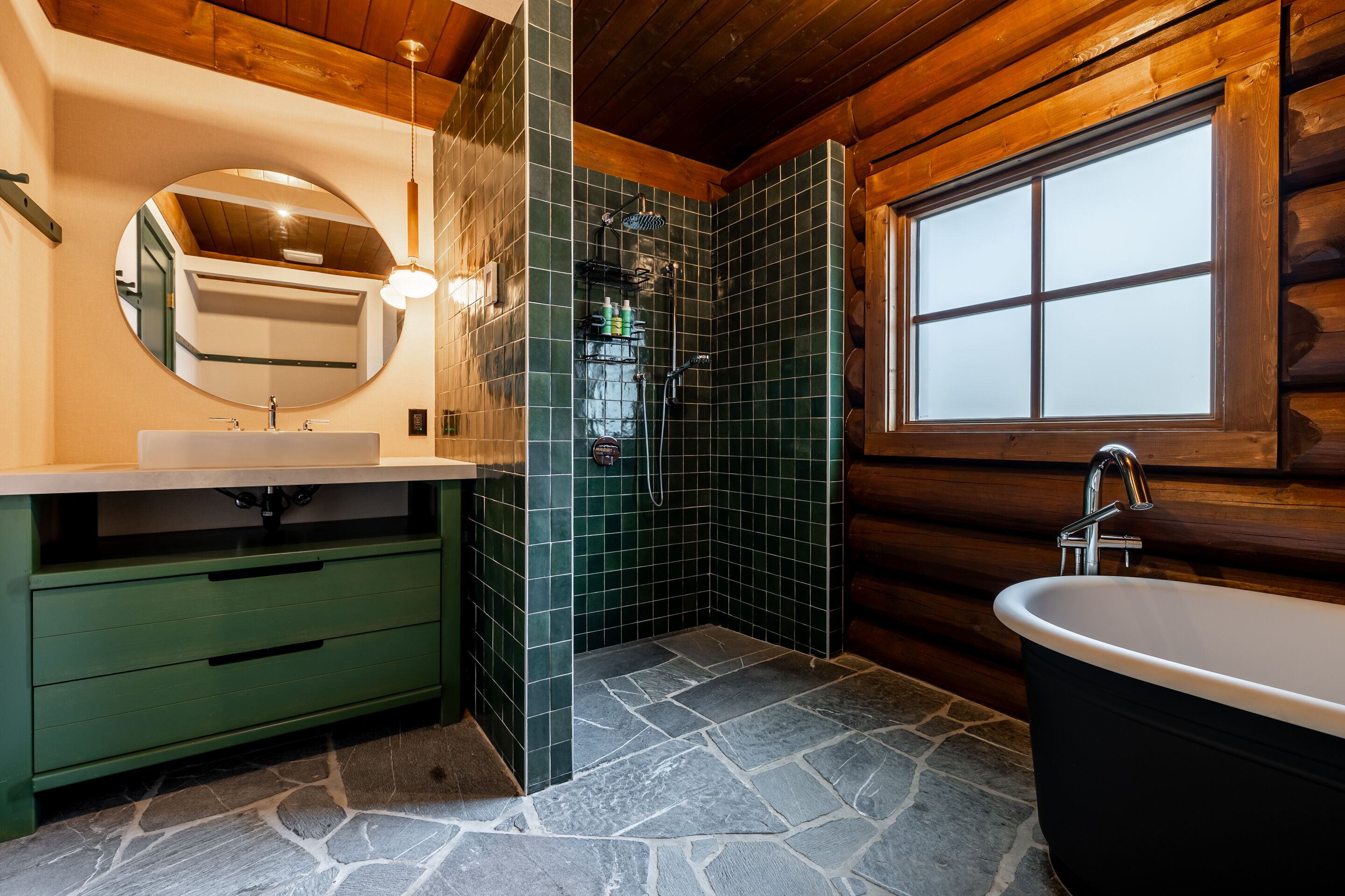 Chalet | Kamar mandi | Pengering rambut, handuk, sabun, dan sampo