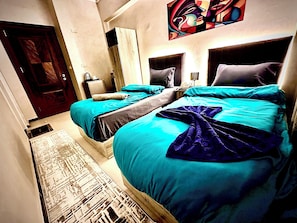Deluxe Twin Room | In-room safe, blackout drapes, iron/ironing board, free WiFi - Heritage Hostel (Cairo)