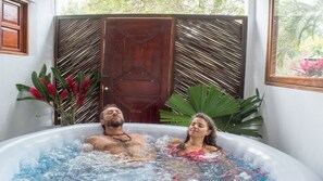 Hot stone massages, sports massages - Hostal Luz de Luna & SPA (Dibulla)