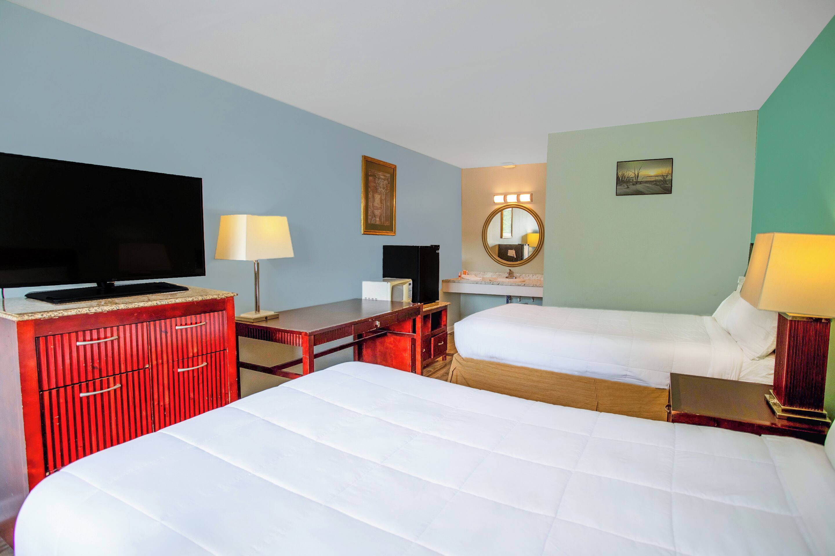 Room, 2 Double Beds | Desk, iron/ironing board, WiFi (free), bed sheets