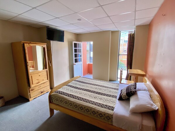 Comfort Double Room | Individually decorated, individually furnished, desk, laptop workspace