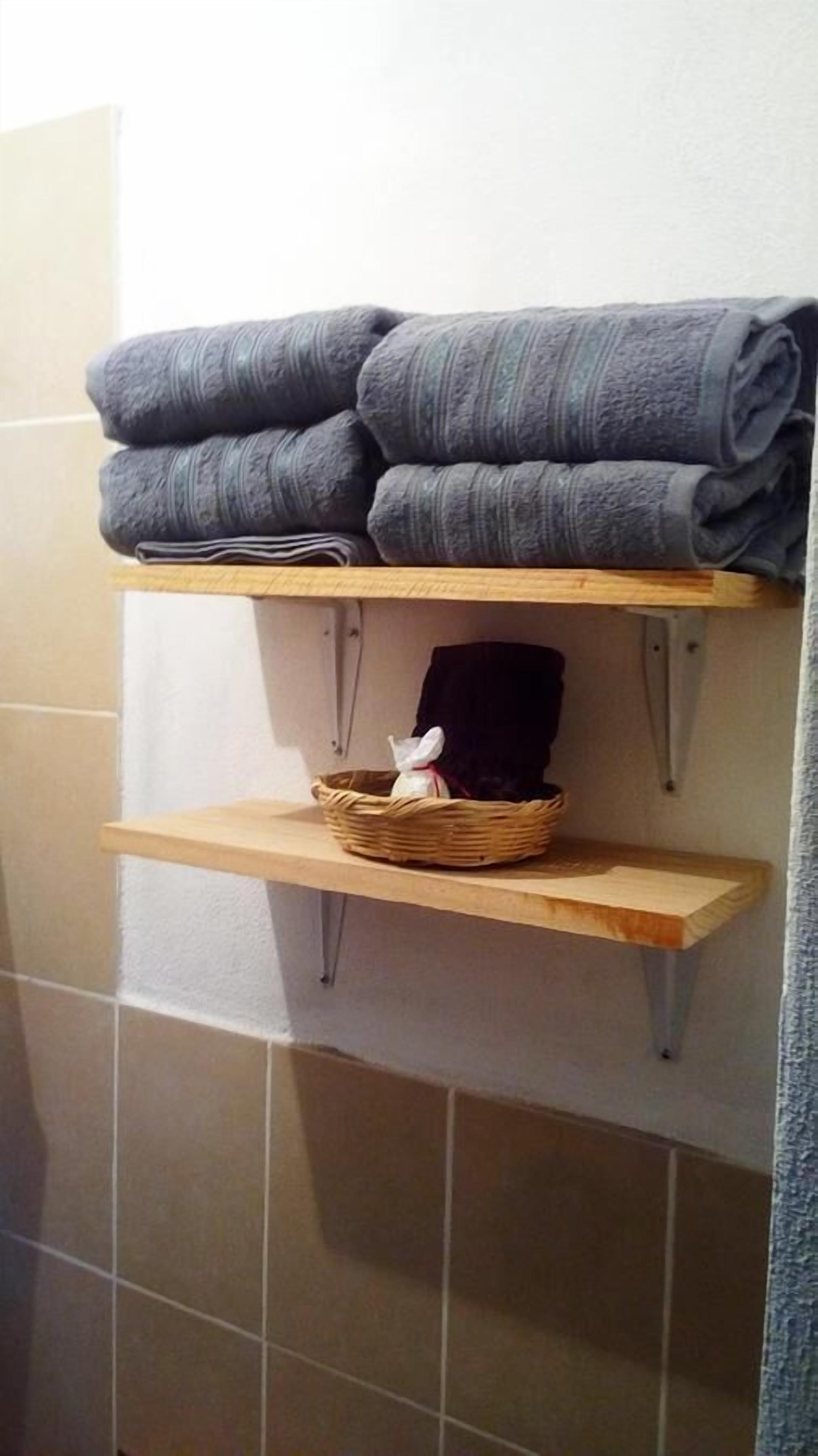 Departamento familiar | Baño | Regadera, regadera tipo lluvia, amenidades de baño gratuitas 