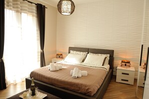 ลักซ์ชัวรี่อพาร์ทเมนท์ | 2 ห้องนอน, ผ้านวมขนเป็ด, เตียงเมมโมรีโฟม, ตกแต่งพิเศษโดยเฉพาะ