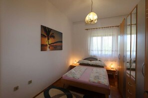 1 chambre, Wi-Fi gratuit, draps fournis