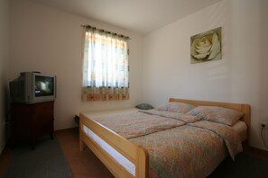 2 chambres, accĂšs Internet, draps fournis
